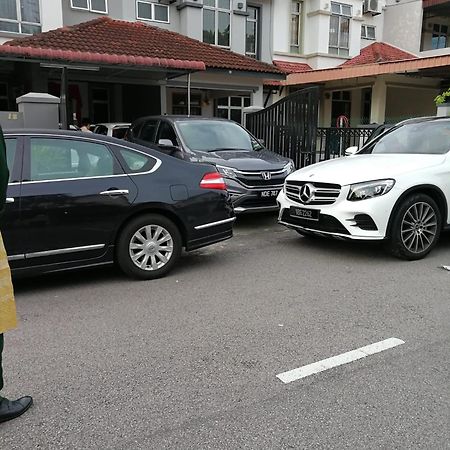Jb Homestay Bukit Indah Wifi Ciq Mall Legoland Free Parking Johor Bahru Eksteriør billede