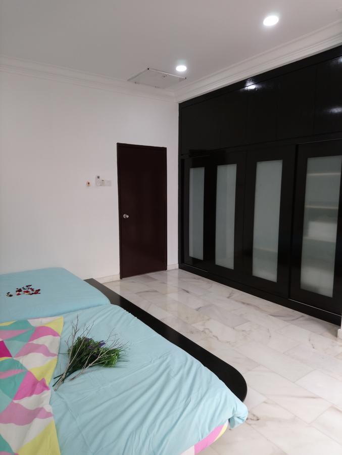 Jb Homestay Bukit Indah Wifi Ciq Mall Legoland Free Parking Johor Bahru Eksteriør billede