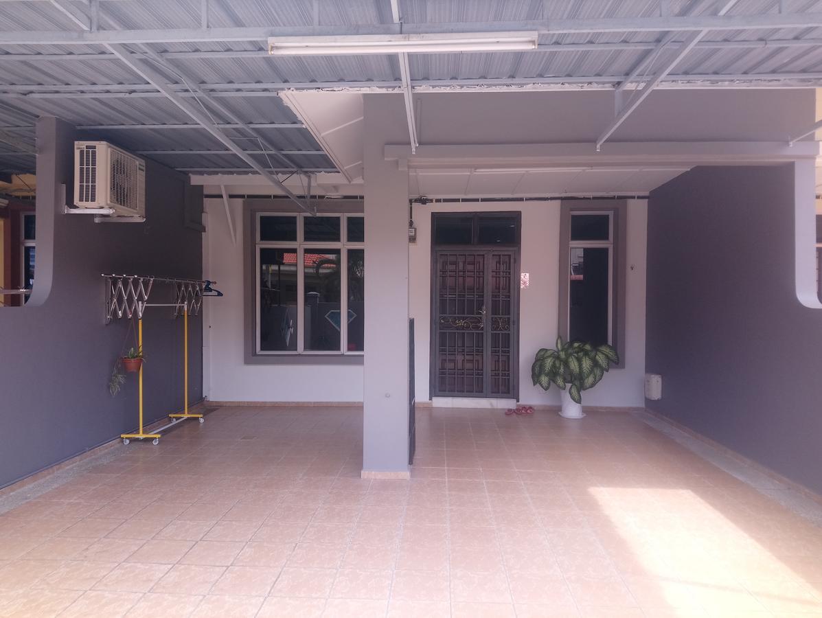 Jb Homestay Bukit Indah Wifi Ciq Mall Legoland Free Parking Johor Bahru Eksteriør billede