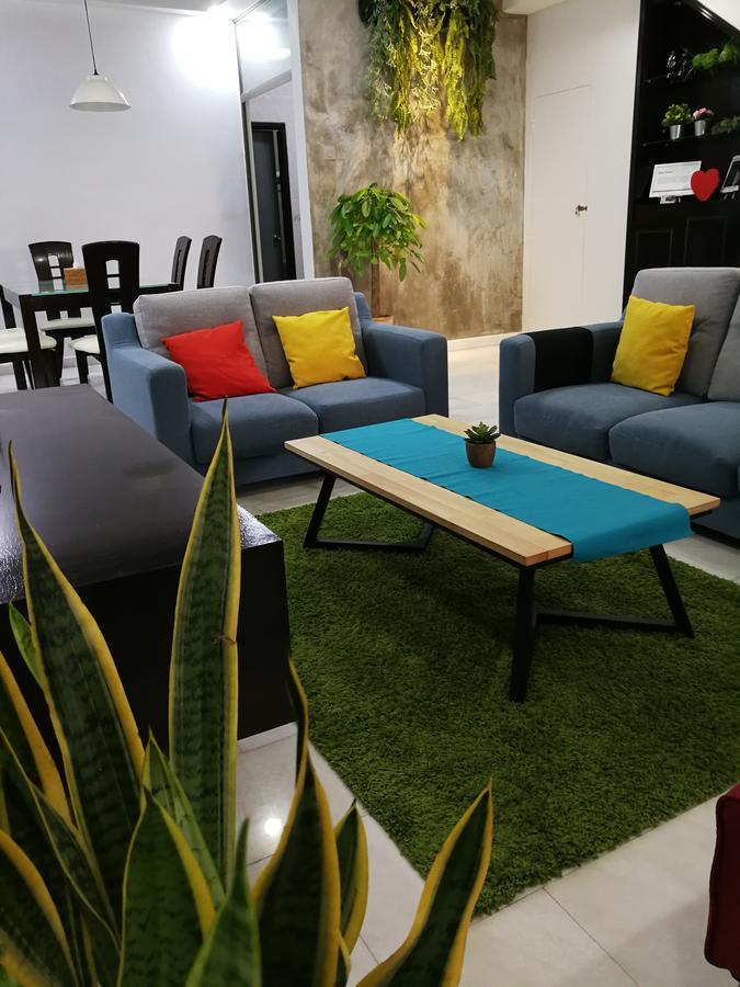 Jb Homestay Bukit Indah Wifi Ciq Mall Legoland Free Parking Johor Bahru Eksteriør billede